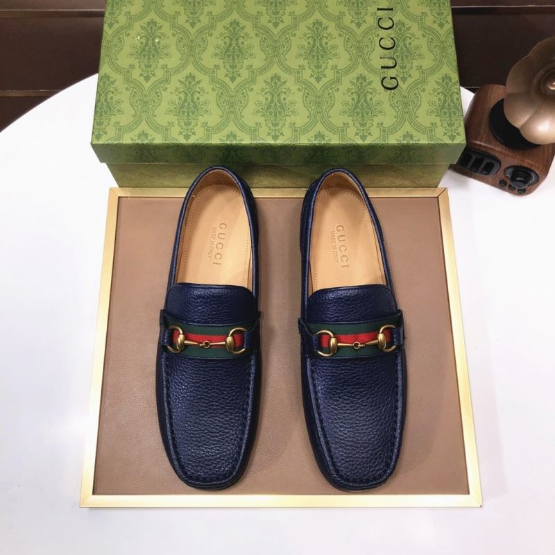 G*u*i leather shoes